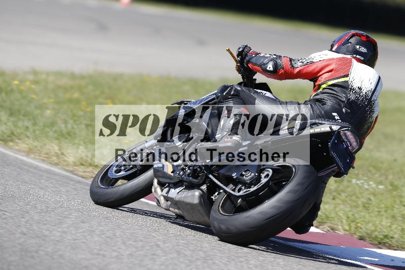 /48 25.08.2025 Cornu Master School ADR/rot-rouge/112